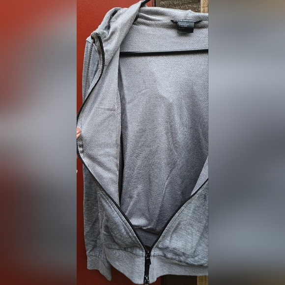 A | X Gray Hoodie Sweater - Picture 9 of 9
